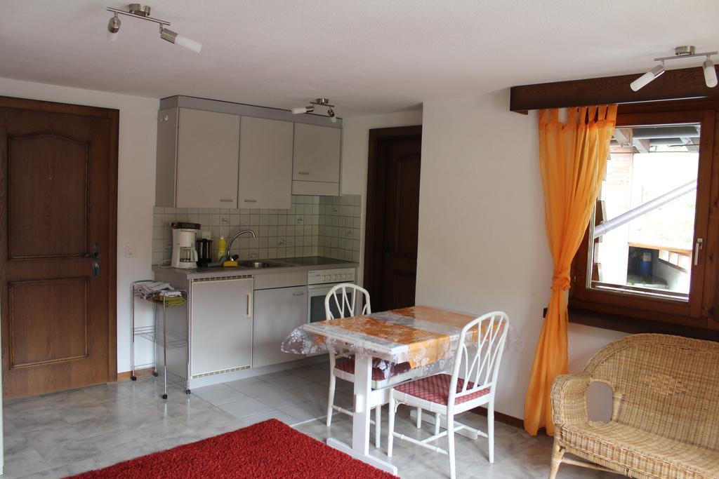 Ferienwohnung Silberdistel, Saastalstrasse 178 Екстериор снимка
